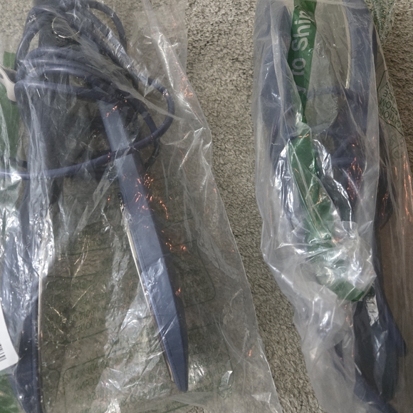 Reserved - Picture 7 of 10